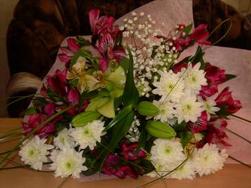 Russian girls enjoy buying gifts for their special man.