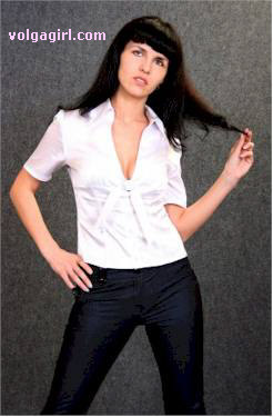 Olga is a 26 year old Russian girl who has registered with mail order bride agency A Volga Girl in the hopes of receiving email correspondence from you.